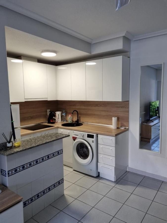 Apartment Eneas Torrevieja Eksteriør billede