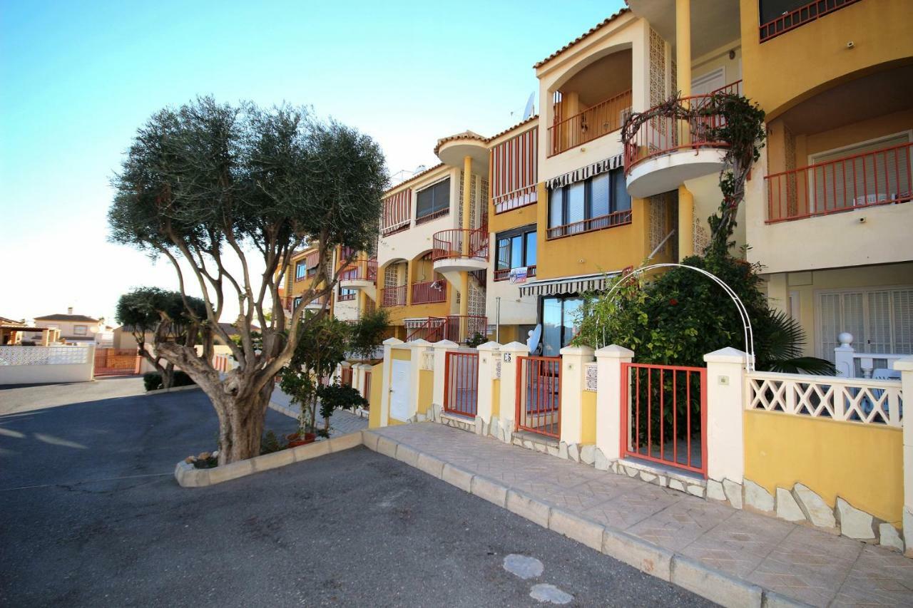 Apartment Eneas Torrevieja Eksteriør billede